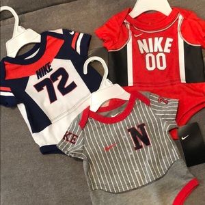 ***NWT***3 Nike Onsies